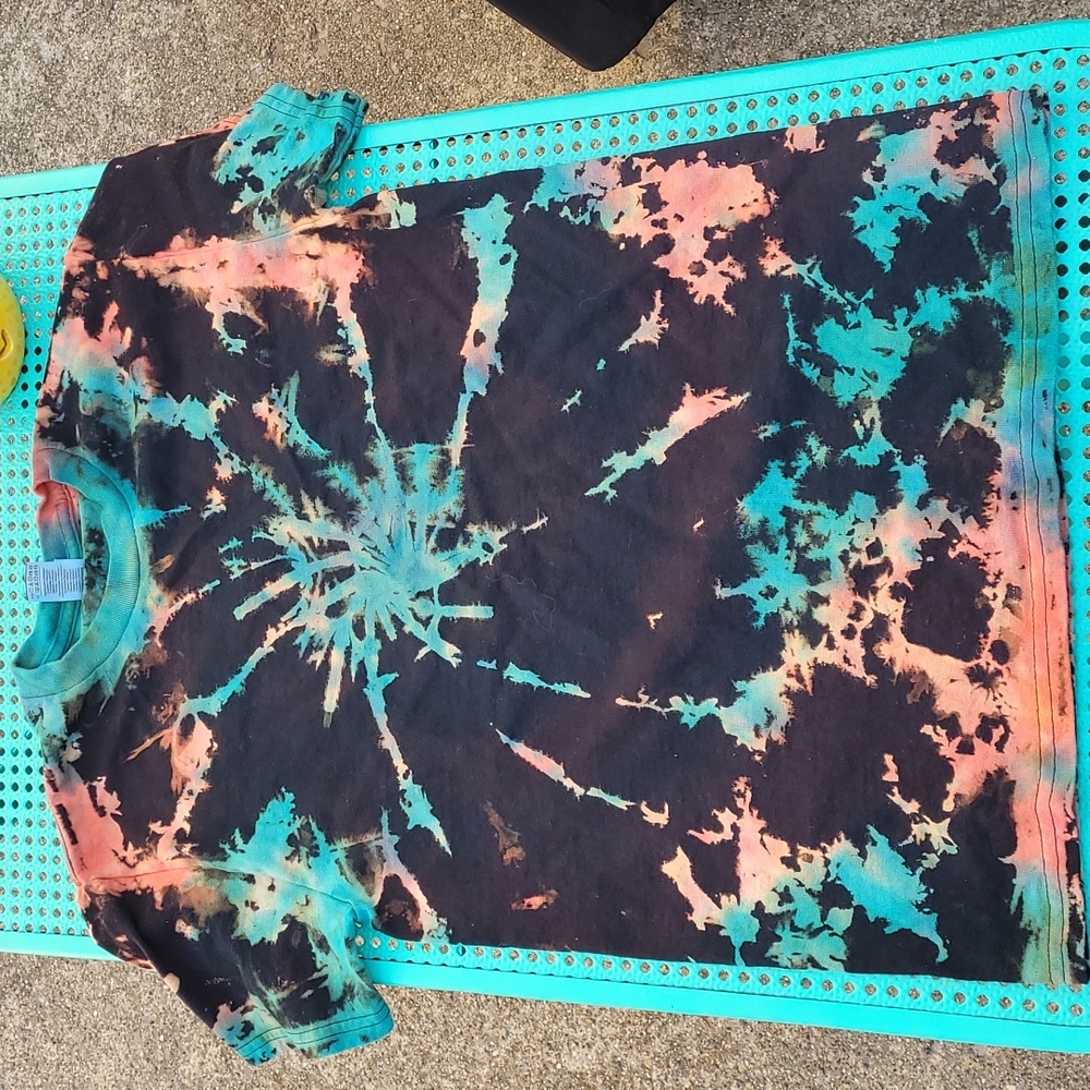 Tie Dye shirt size small